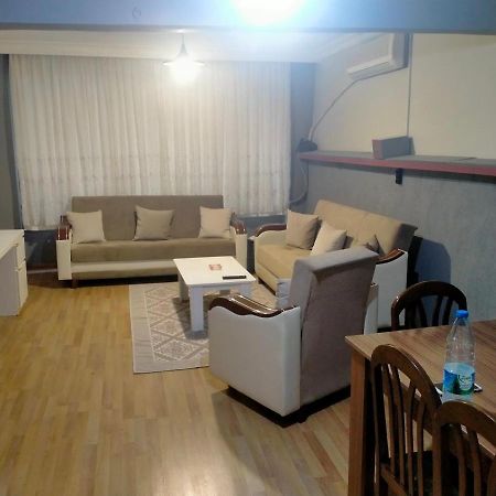 2 Bedrooms Central Area Located Appartment 1Floor Istanbul Eksteriør bilde