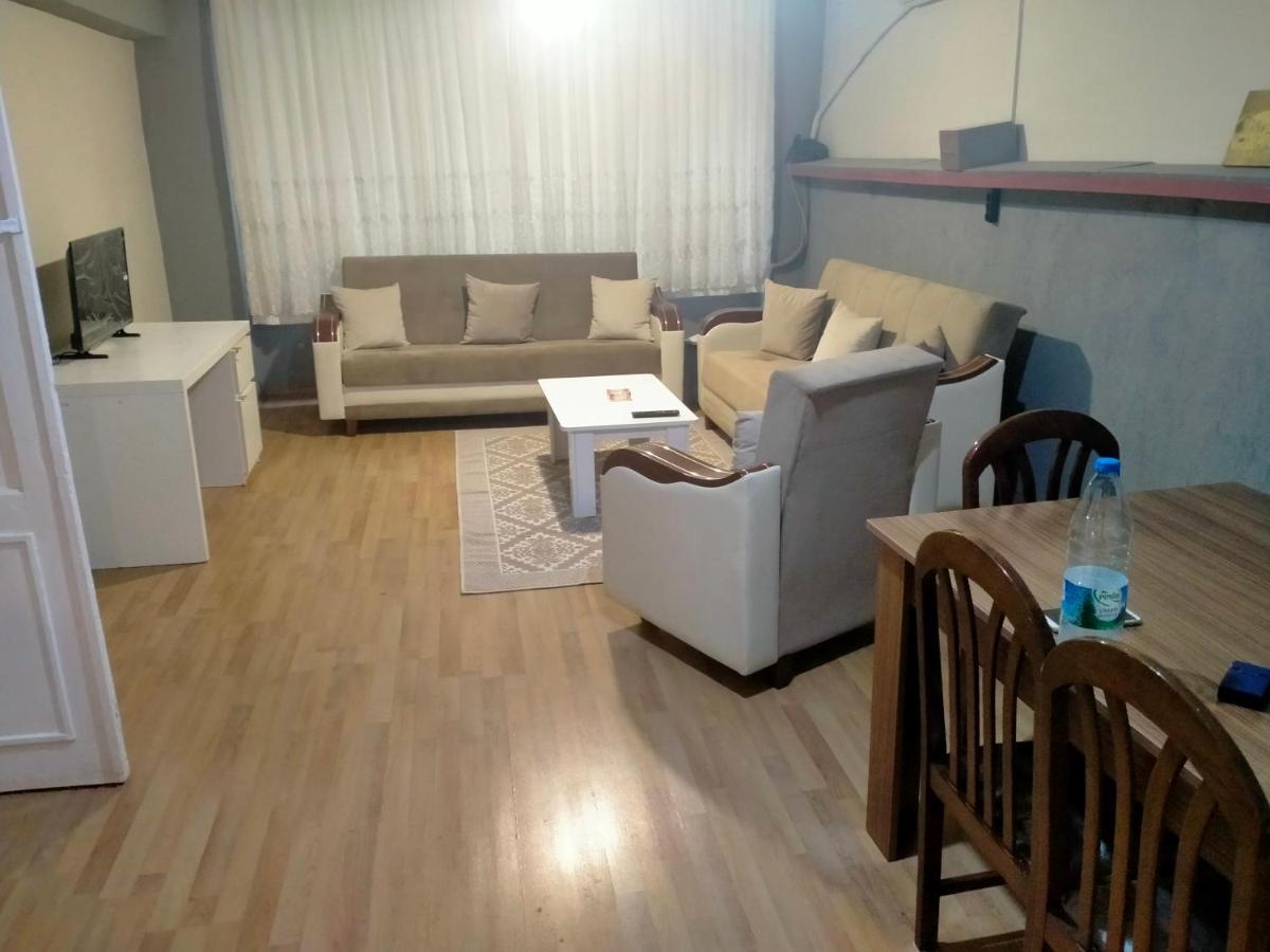 2 Bedrooms Central Area Located Appartment 1Floor Istanbul Eksteriør bilde